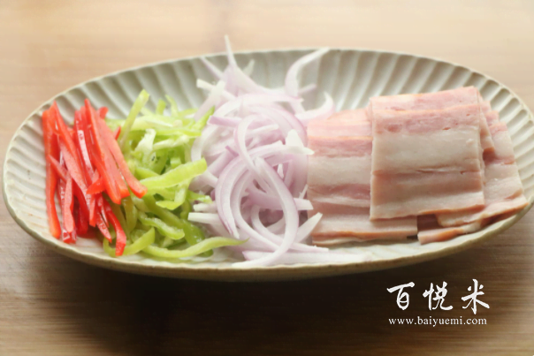 想吃披薩不用外面買,自己在家做,好吃無添加,成本低更健康